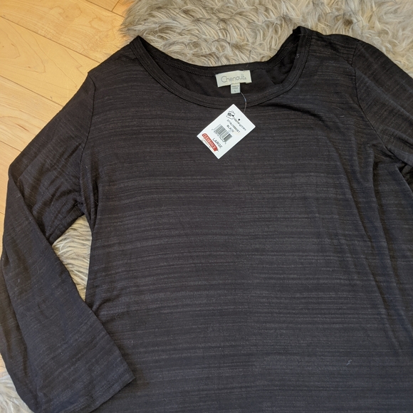 CHENAULT - plaid top. NO TAG. - Picture 5 of 7